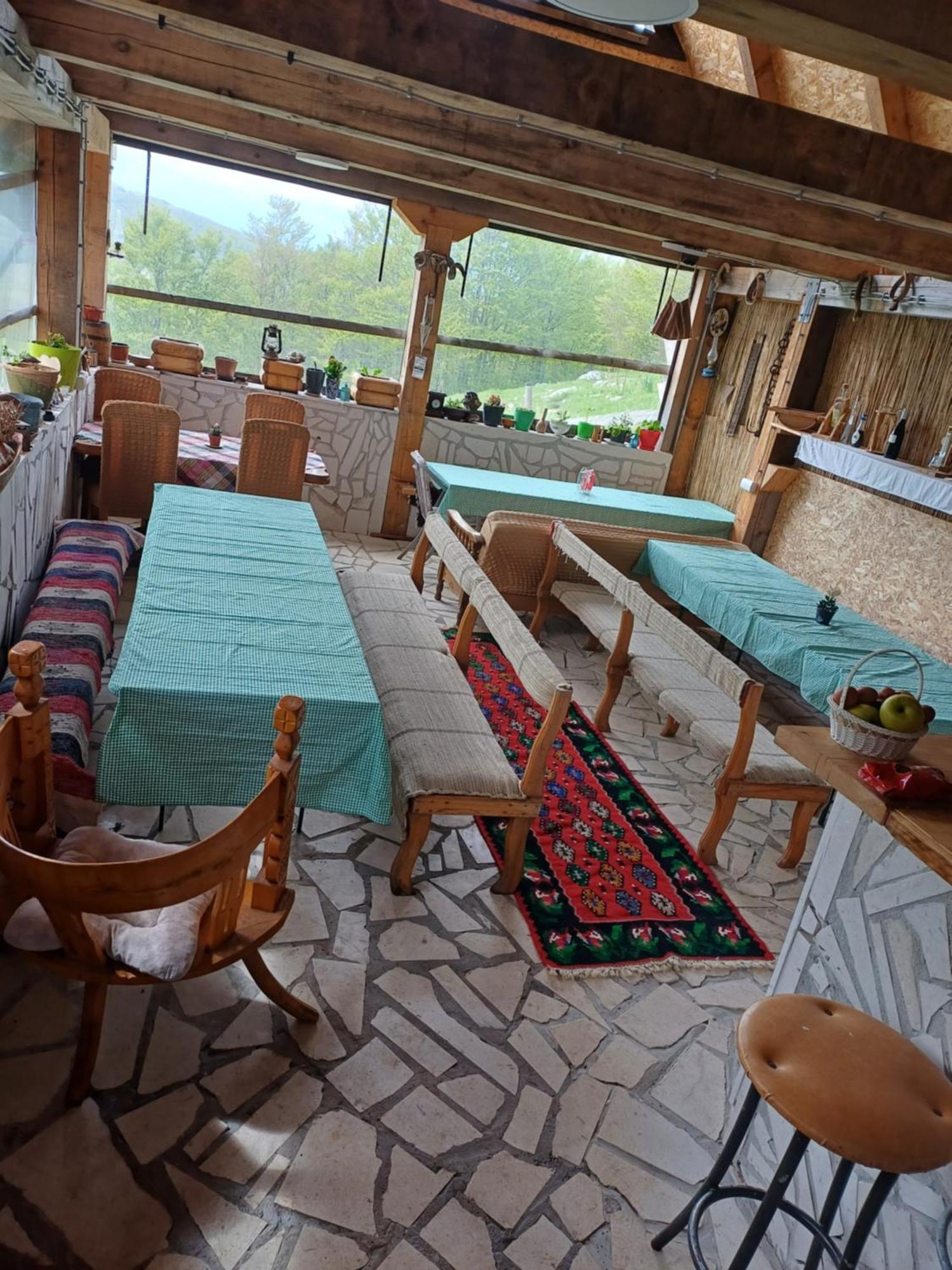 Hotel Katun Ljeljenak Plužine Exteriér fotografie